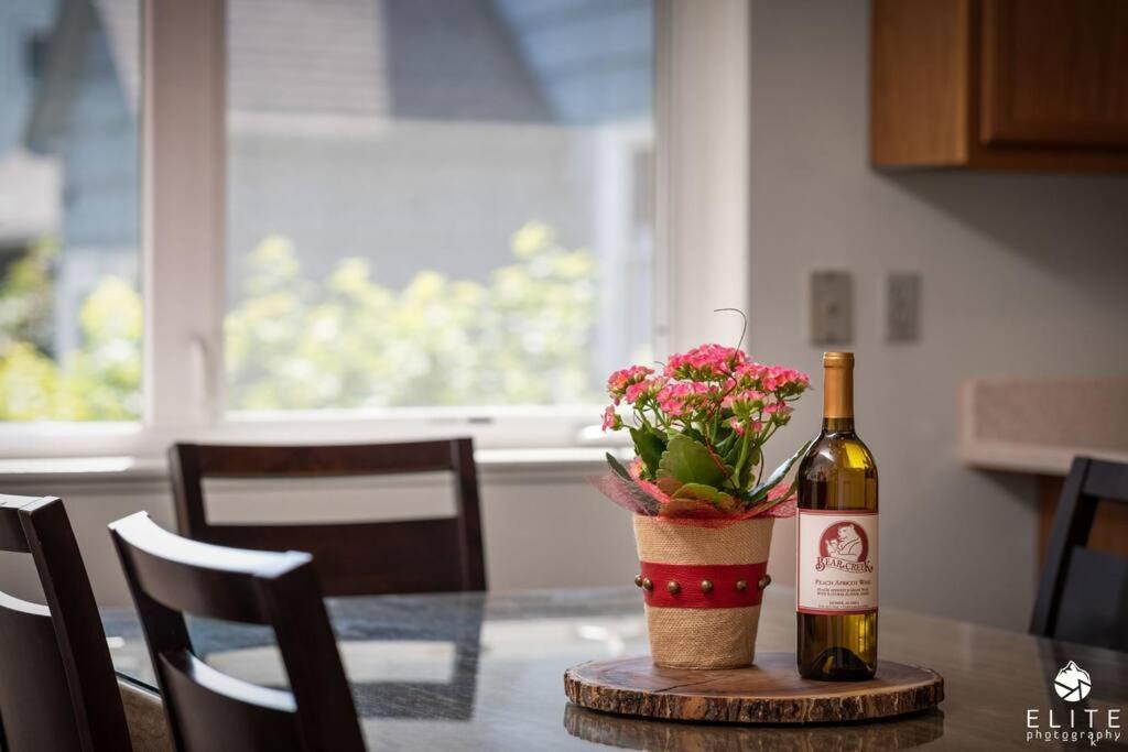 Coastal Place - Best Location In Downtown! Anchorage Ngoại thất bức ảnh