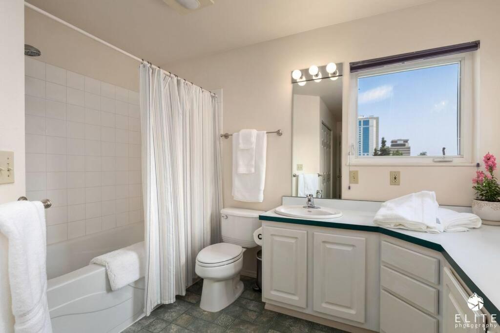 Coastal Place - Best Location In Downtown! Anchorage Ngoại thất bức ảnh